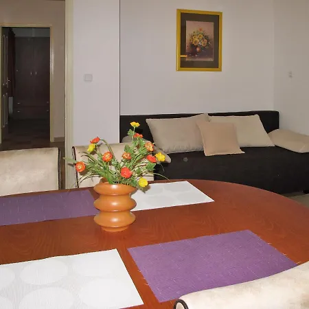 בית נופש Catarina 1 By Interhome זאדאר